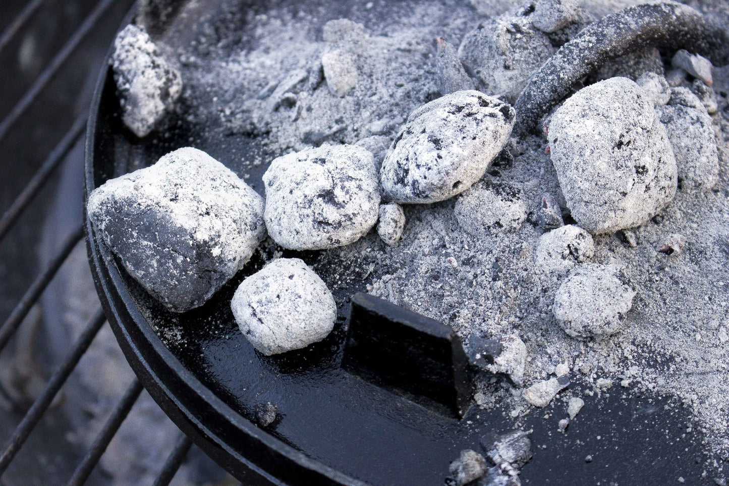 The Windmill Dutch Oven 6Q/5.5 L