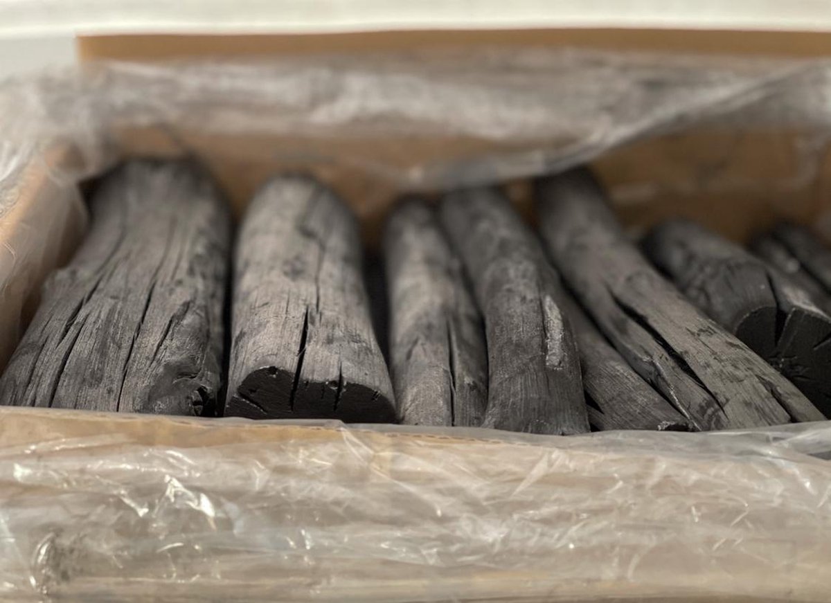 Best Charcoal - Binchotan Houtskool 7,5 kg.